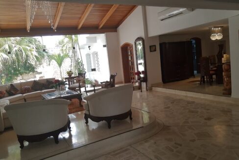 luxury-house-in-altos-del-prado-barranquilla-colombia-ushombi-15