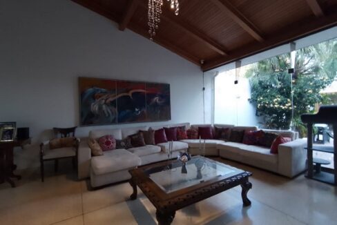 luxury-house-in-altos-del-prado-barranquilla-colombia-ushombi-17