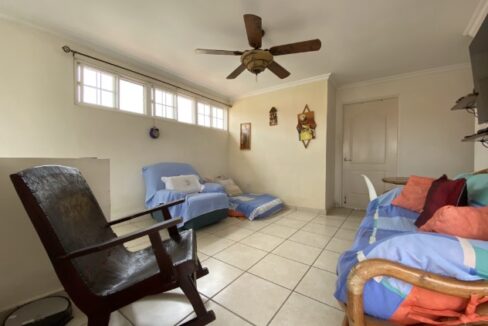 spacious-family-home-in-brisas-del-golf-panama-city-panama-ushombi-10