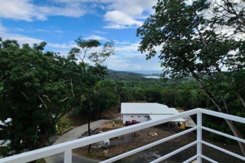 new-2br-home-in-conde-village-conde-village-roatan-island-honduras-ushombi-12