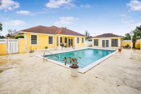 traditional-3br-home-in-vista-marina-nassau-bahamas-ushombi-3