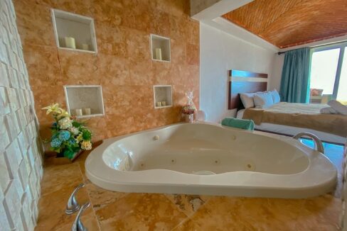 2br-oceanview-condo-isla-33-condos-isla-mujeres-mexico-ushombi-8