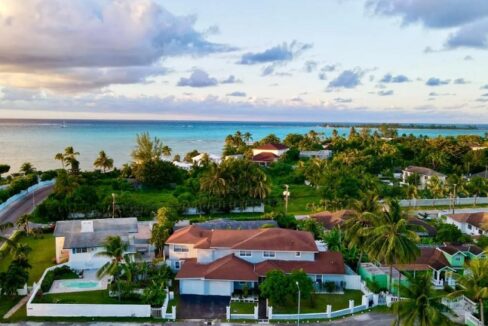 vista-marina-7-in-the-bahamas-vista-marina-west-bay-street-nassau-paradise-island-bahamas-ushombi-1