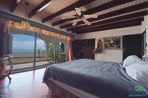 villa-lescale-in-little-bay-little-bay-sint-maarten-ushombi-8