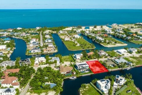 canal-front-lot-in-crystal-harbour-grand-cayman-cayman-islands-ushombi-5