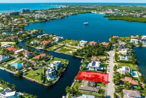 canal-front-lot-in-crystal-harbour-grand-cayman-cayman-islands-ushombi-6