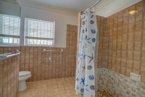 cozy-4br-home-in-cable-beach-nassau-bahamas-ushombi-8