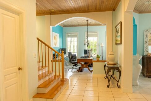 old-fort-bay-traditional-4br-home-nassau-bahamas-ushombi-7