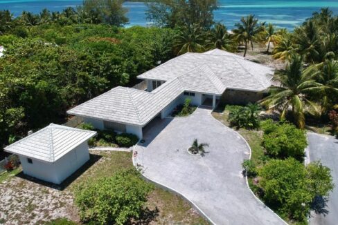 beachfront-spanish-wells-3br-home-spanish-wells-ele-bahamas-ushombi-1