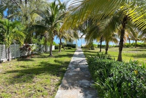 beachfront-spanish-wells-3br-home-spanish-wells-ele-bahamas-ushombi-16