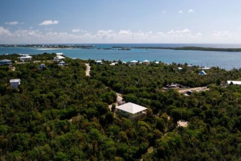 gone-bananas-in-lubbers-quarters-abaco-lubbers-quarters-bahamas-ushombi-13