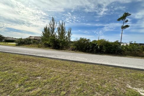 new-33-acre-lot-in-freeport-freeport-grand-bahama-bahamas-ushombi-3