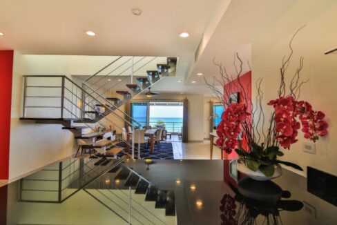 simpson-bay-beachfront-penthouse-simpson-bay-le-papillon-residence-sint-maarten-ushombi-7