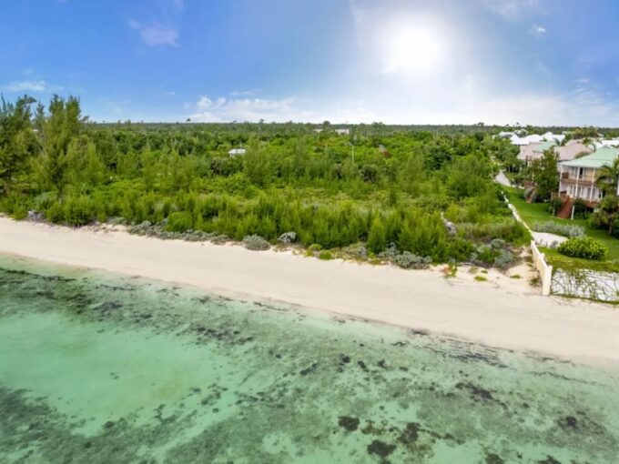 beachfront-acres-in-fortune-beach-fortune-beach-shoreline-grand-bahama-ushombi