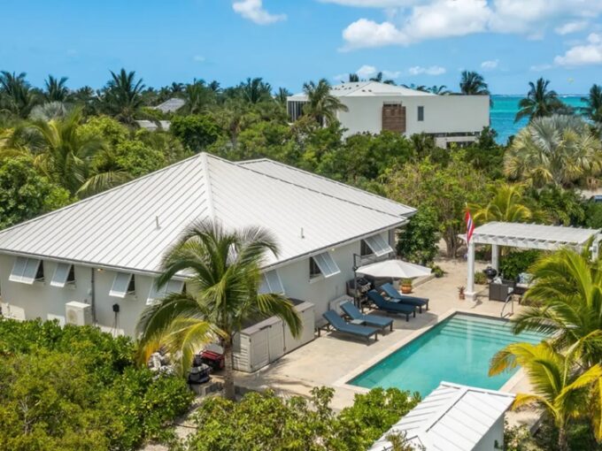 providenciales-exquisite-seafan-3br-home-providenciales-leeward-turks-and-caicos-ushombi