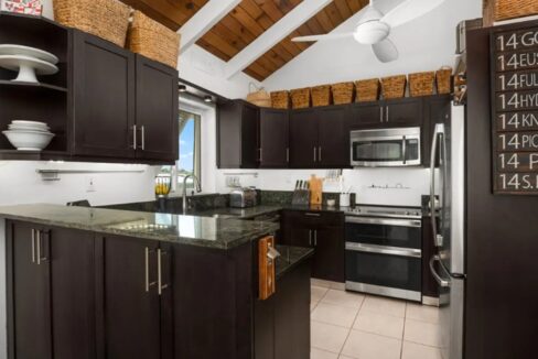 providenciales-exquisite-seafan-3br-home-providenciales-leeward-turks-and-caicos-ushombi-3