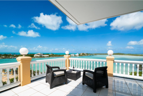 4br-tropical-shores-villa-in-chalk-sound-chalk-sound-providenciales-turks-and-caicos-ushombi-1