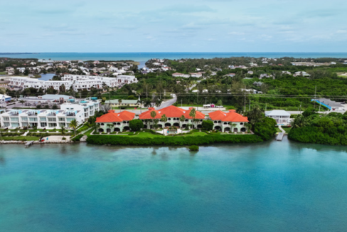 vista-caribe-cayman-oceanview-2br-condo-spotts-grand-cayman-cayman-islands-ushombi-7