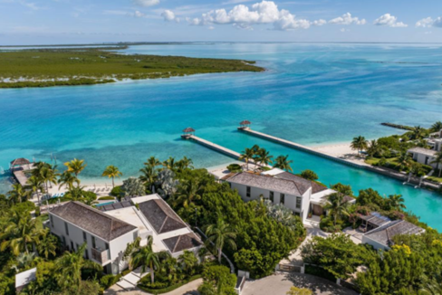 blue-cay-beach-estate-in-tci-leeward-providenciales-turks-and-caicos-ushombi-5
