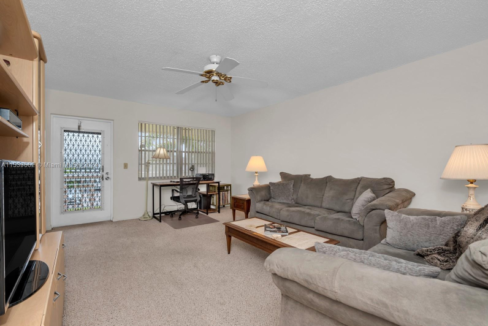 century-village-east-2br-condo-deerfield-beach-florida-ushombi-6