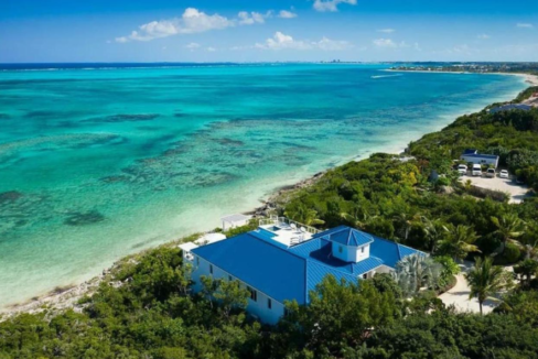 grace-bay-luxury-waterfront-4br-villa-grace-bay-providenciales-turks-and-caicos-ushombi-11