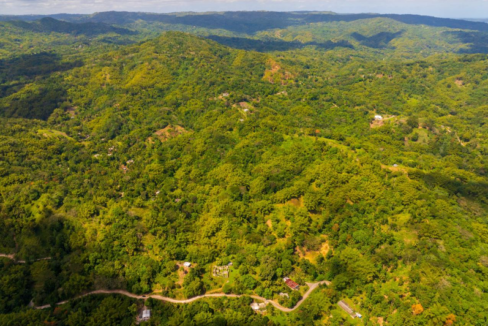 lewisburgh-37-acre-lot-in-jamaica=port-maria-jamaica-ushombi-2