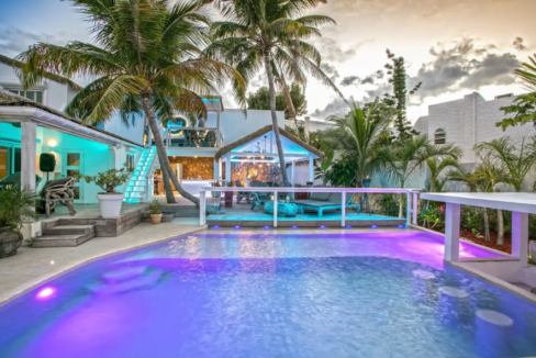 prestigious-7br-villa-blue-lagoon-sxm-pointe-pirouette-st-maarten-ushombi-1