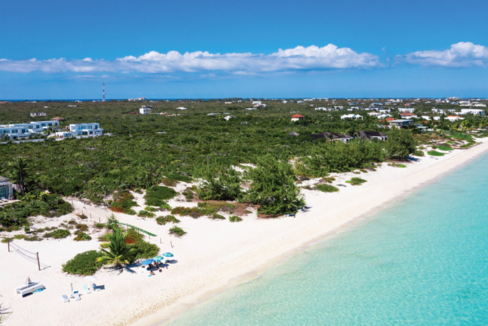 prime-long-bay-beachfront-4-5-acres-long-bay-providenciales-turks-and-caicos-ushombi-1