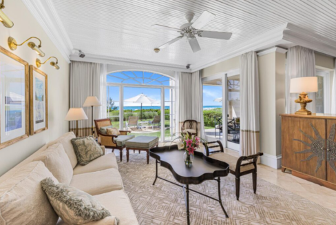 grace-bay-beach-1br-beachfront-condo-providenciales-turks-and-caicos-ushombi-2