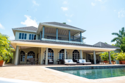 rose-hall-jamaica-elegant-5br-villa-montego-bay-rosa-hall-jamaica-ushombi-2