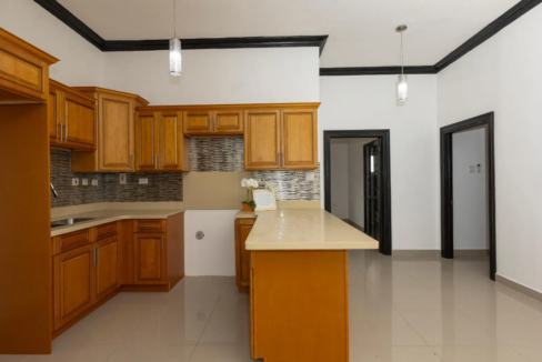 grosvenor-terrace-2br-condo-in-kingston-kingston-jamaica-ushombi-5