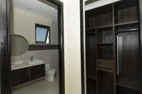 kingston-2br-modern-central-condo-kingston-jamaica-ushombi-6