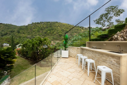 kingston-modern-5br-aris-ave-villa-st-andrew-red-hills-kingston-jamaica-ushombi-10