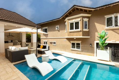 kingston-modern-5br-aris-ave-villa-st-andrew-red-hills-kingston-jamaica-ushombi-9