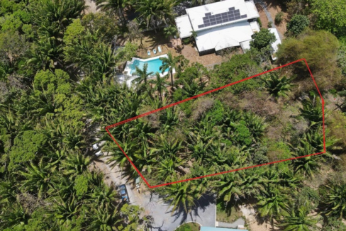 palmetto-bay-0-68-acre-lot-near-beach-roatan-palmetto-bay-honduras-ushombi-1