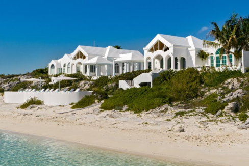 mandalay-expansive-beachfront-7br-villa-providenciales-long-bay-hills-turks-and-caicos-ushombi-3