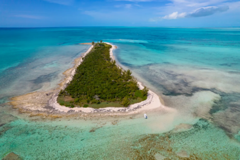 south-stirrup-cay-5-7-acre-private-island-berry-islands-stirrup-cay-bahamas-ushombi-5