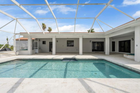 miami-redland-private-4br-retreat-redland-miami-united-states-ushombi-12