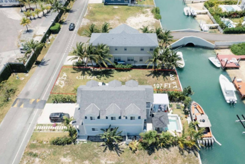 sandyport-drive-residential-waterfront-lot-sandyport-nassau-bahamas-ushombi-3