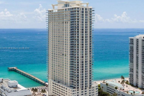 sunny-isles-beach-beachfront-2br-condo-sunny-isles-beach-florida-ushombi-1