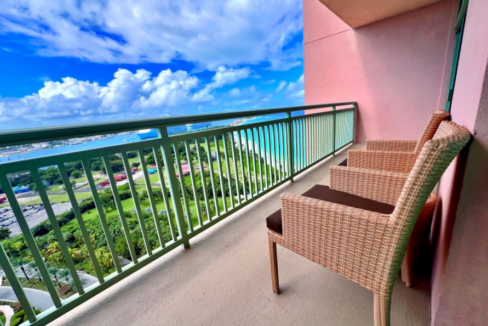 the-reef-on-paradise-island-1br-condo-nassau-paradise-island-bahamas-ushombi-1