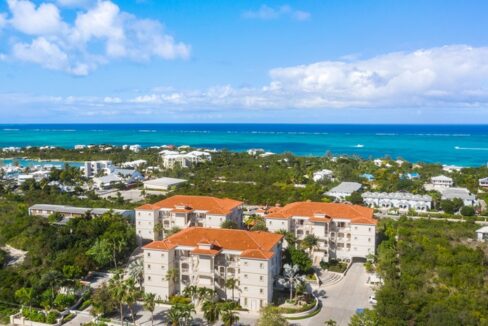 la-vista-azul-income-producing-1br-condo-providenciales-turks-and-caicos-ushombi-1