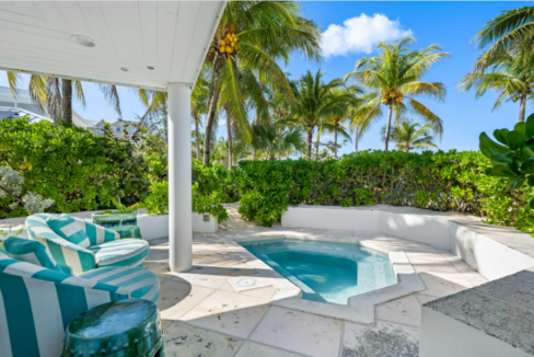 palm-shores-5br-idyllic-beach-house-palm-shores-love-beach-nassau-bahamas-ushombi-9