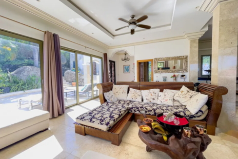 exquisite-4br-oceanview-villa-esmeralda-oyster-pond-sint-maarten-ushombi-8