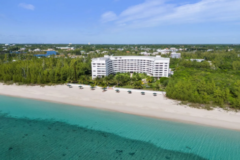 silver-point-lucaya-condo-3br-oceanview-freeport-bahamas-ushombi-1