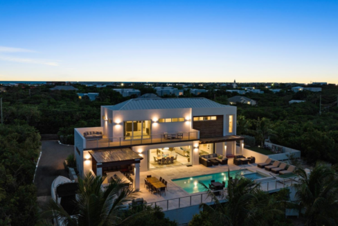 paradisiac-4br-luxury-oceanview-villa-thompson-cove-turks-and-caicos-ushombi-1