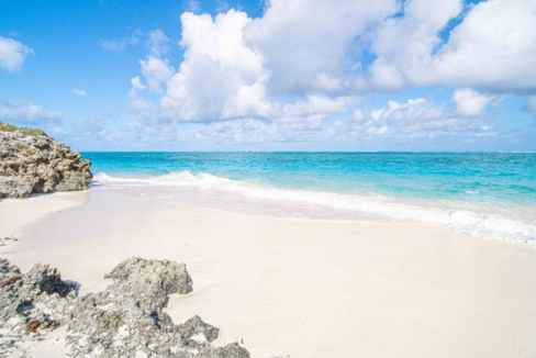 the-point-at-pumpkin-bluff-3-35-acres-north-caicos-turks-and-caicos-ushombi-3