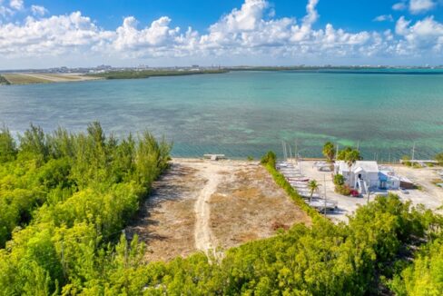 spinnaker-road-0-85-acre-waterfront-cayman-islands-ushombi-5